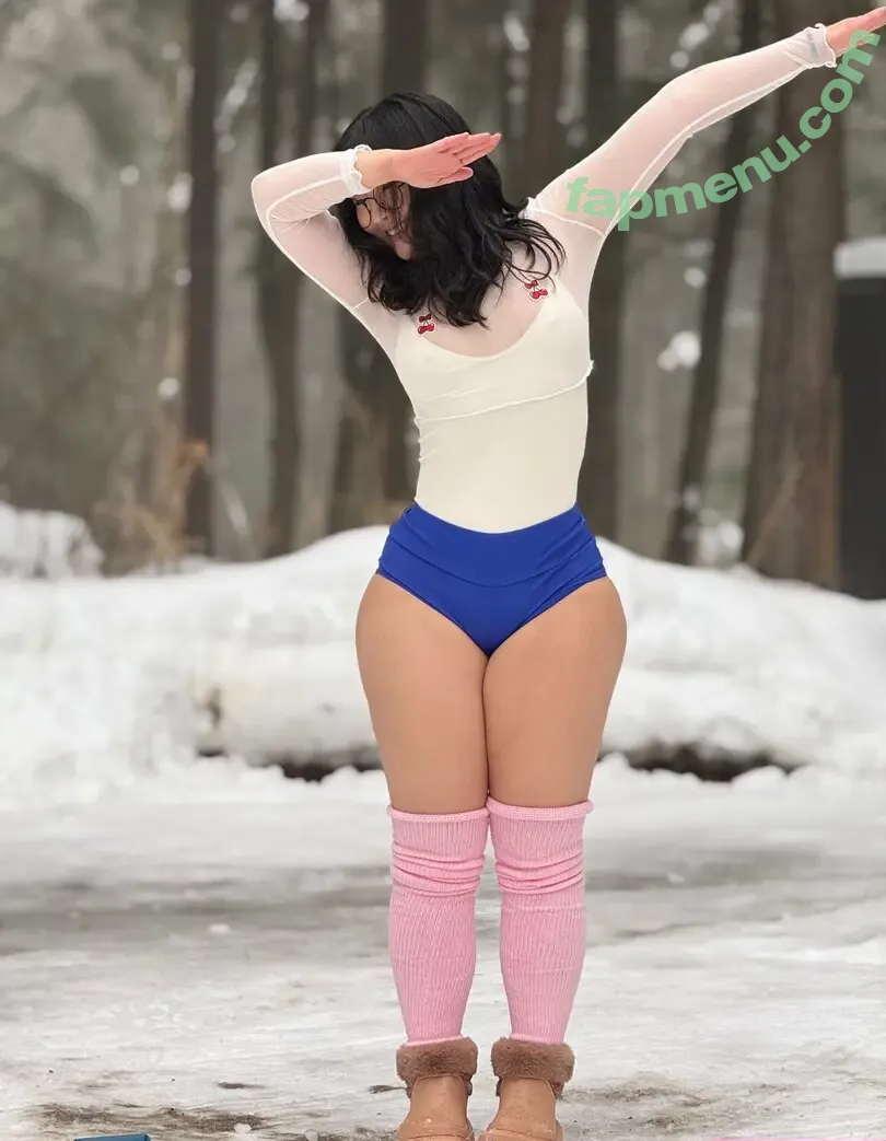 aroomikimfree nude photo #0064 (aroomikimm)