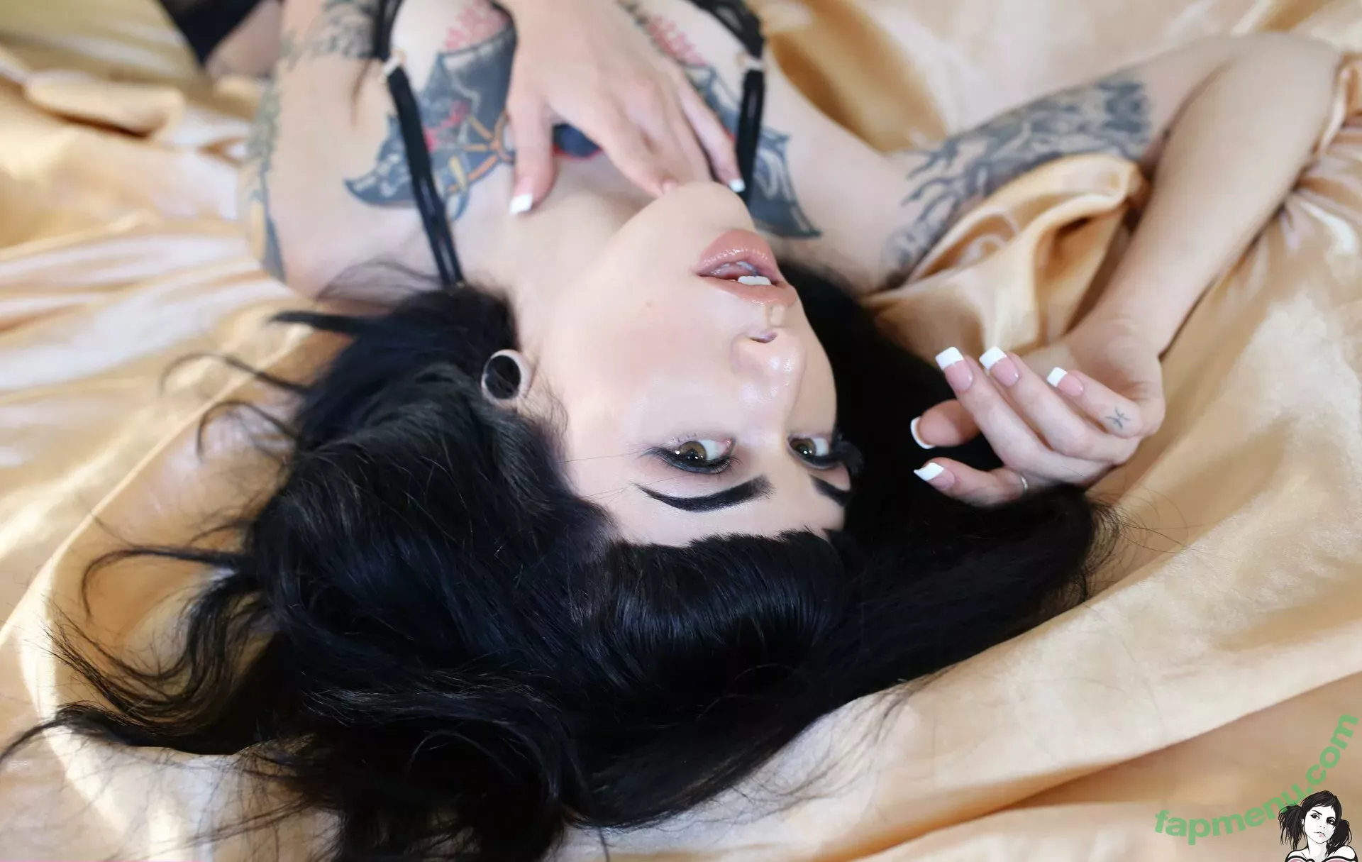 Arson nude photo #0221 (arson.be)