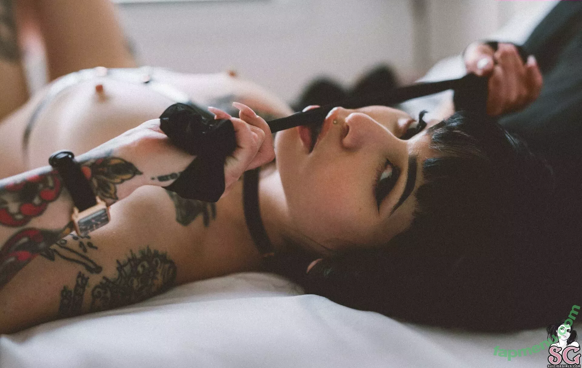 Arson nude photo #0363 (arson.be)