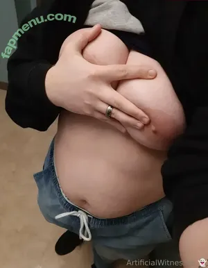  nude photo #0004