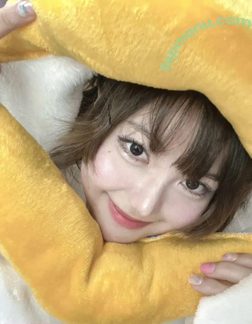 Arusama nude photo #0012 (essenceofara / x_arumi_x / xarumiix)