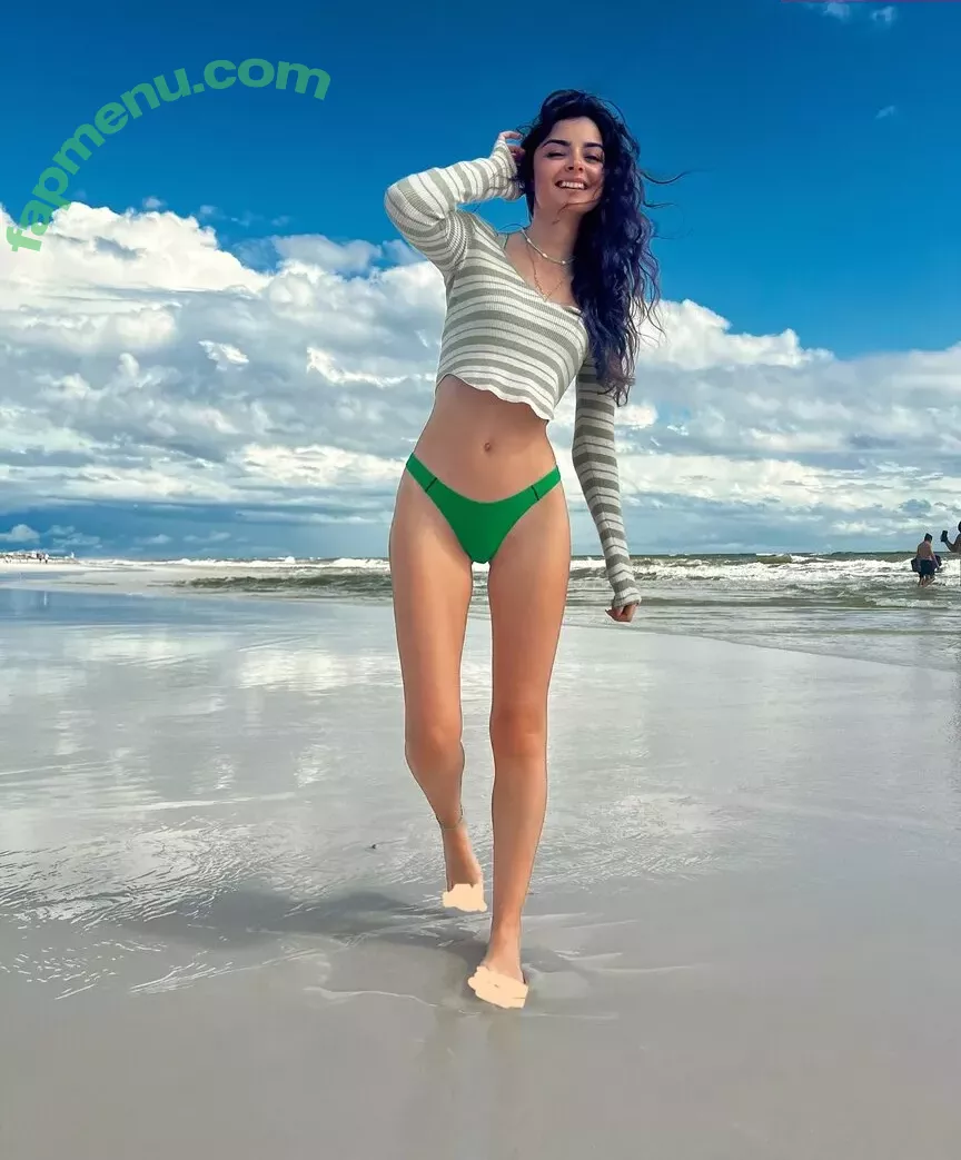 Aruuu nude photo #0867 ( / DeputyARUUU / malachitexd)