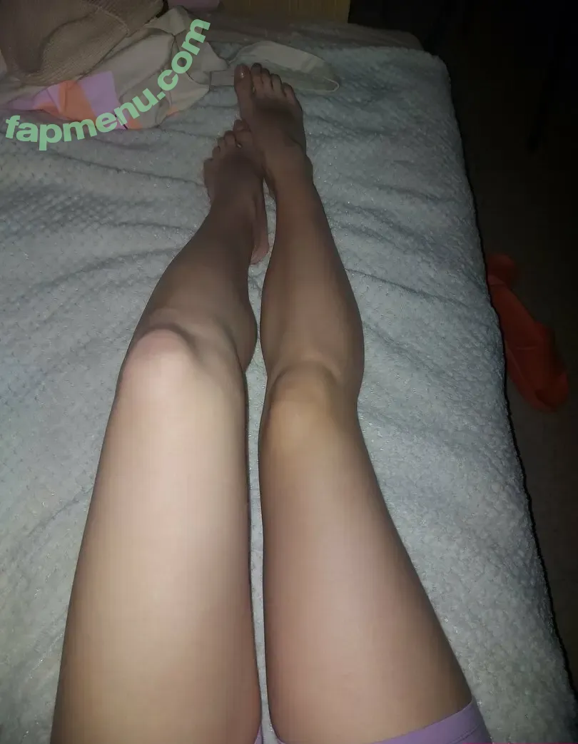 aryayarol nude photo #0010 (araaiol)