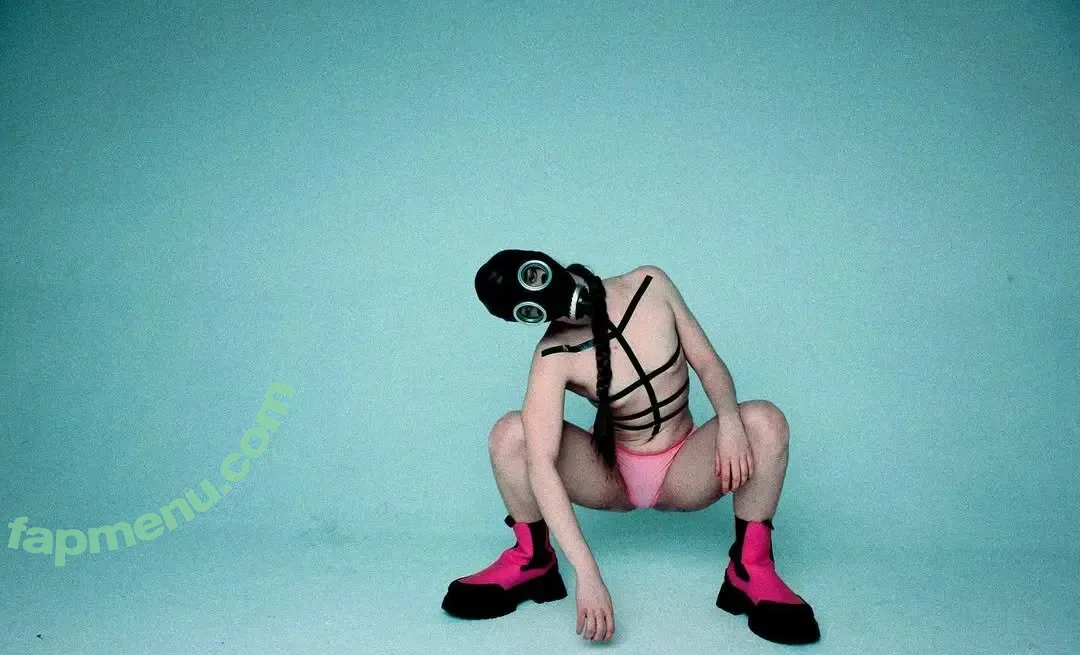 Ash_Absinthe_ nude photo #0007 (aviaasan)