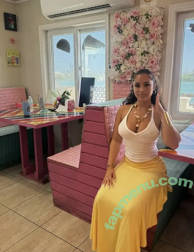 Ash Kash nude photo #0002 (ash.kaashh / justasecret892)