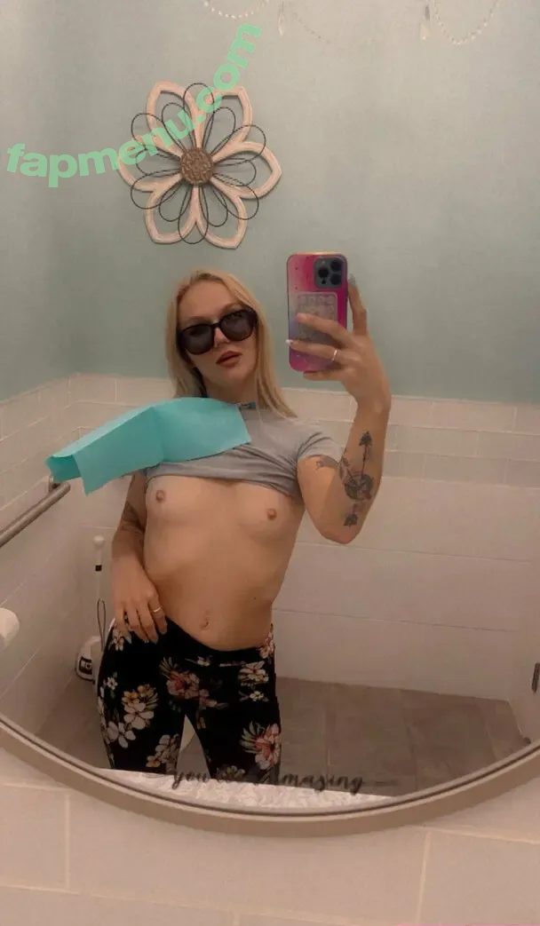 ashleeyyhooee nude photo #0001 (ashleeyyhooee)