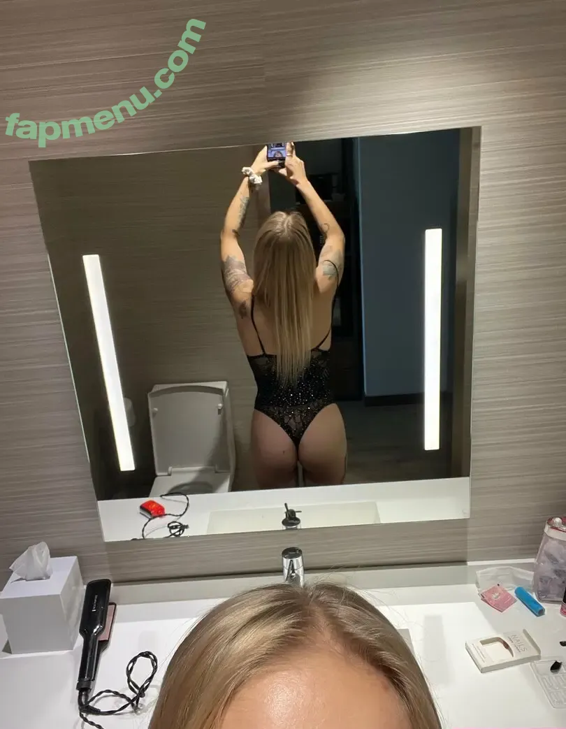 ashleeyyhooee nude photo #0003 (ashleeyyhooee)