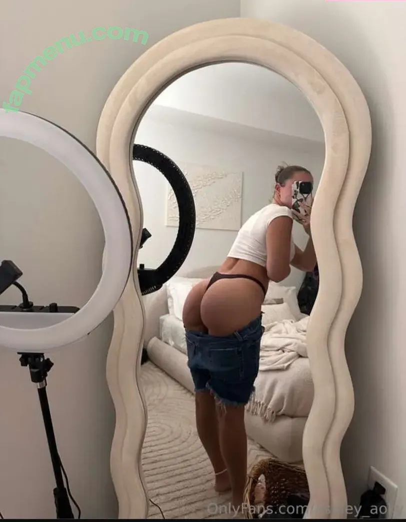 Ashley Aoky nude photo #0116 (Simp Chat / ashley_aoky / ashleyy3yy)