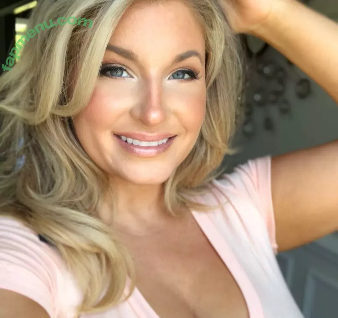 Ashley_Bridges nude photo #0092 (ashleylietzanbridges / emilybridgesfitness)