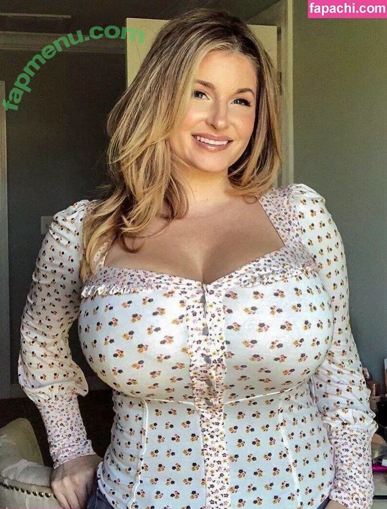 Ashley_Bridges nude photo #0258 (ashleylietzanbridges / emilybridgesfitness)
