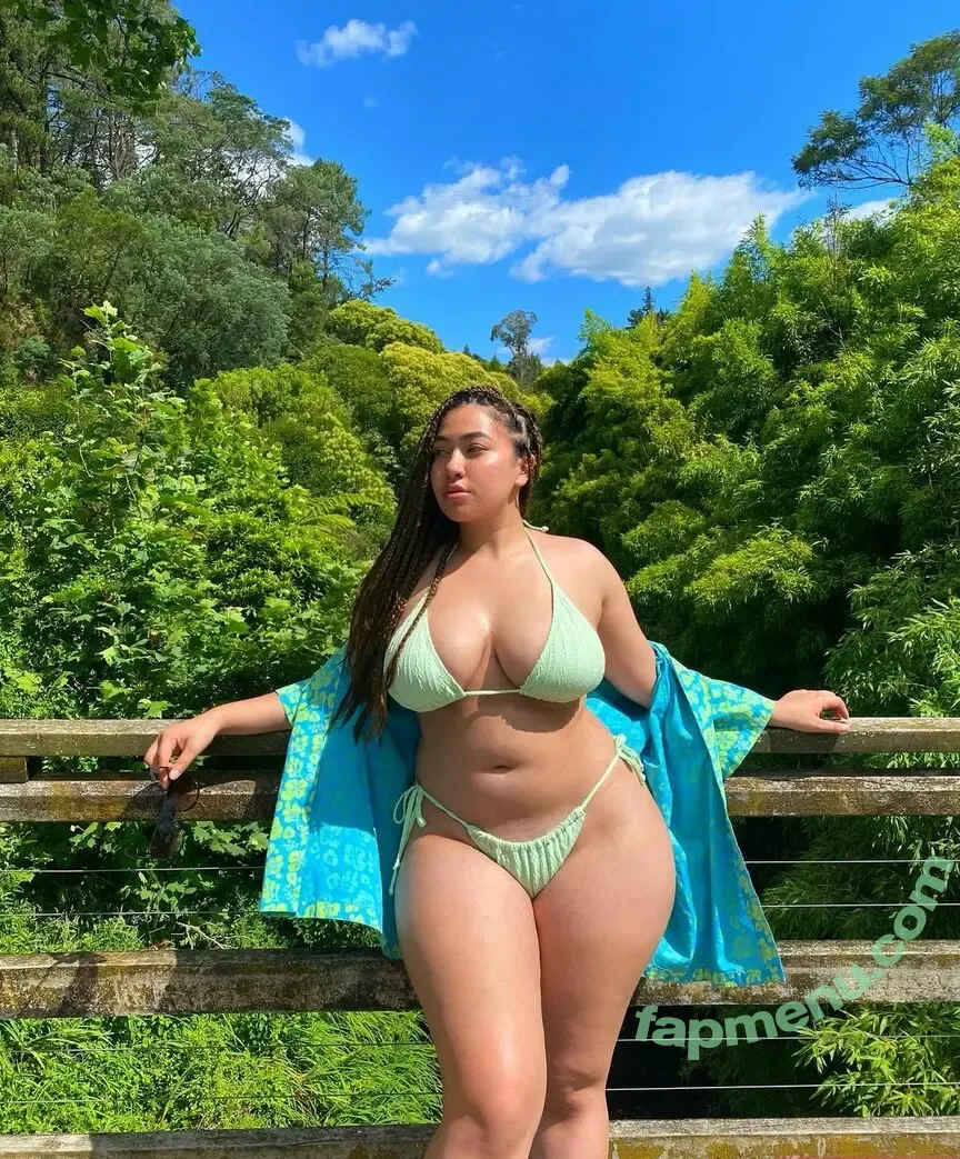 Ashley Emiko nude photo #0003 (Ashley Emiko)
