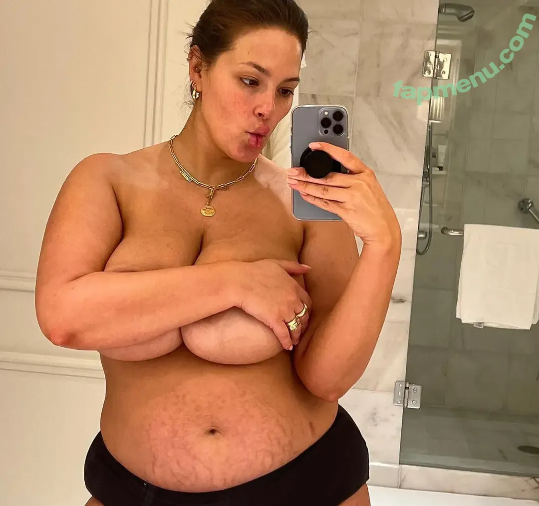Ashley Graham nude photo #1593 (AshleyGraham / ashley_2020xxx / theashleygraham)