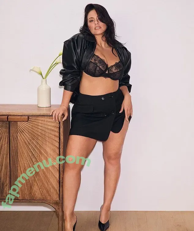Ashley Graham nude photo #1683 (AshleyGraham / ashley_2020xxx / theashleygraham)