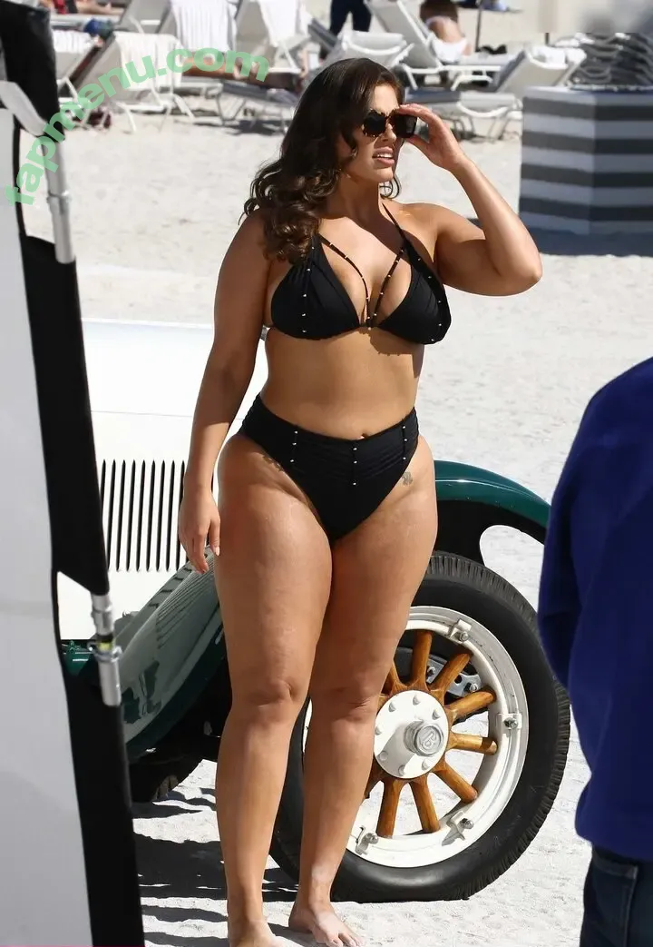 Ashley Graham nude photo #1779 (AshleyGraham / ashley_2020xxx / theashleygraham)