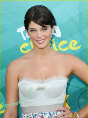 Ashley Greene / ashgreeny / ashleygreene nude photo #0570