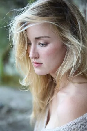 Ashley Johnson / ashleyjohnson789709 / ashleythejohnson / thevulcansalute nude photo #0013