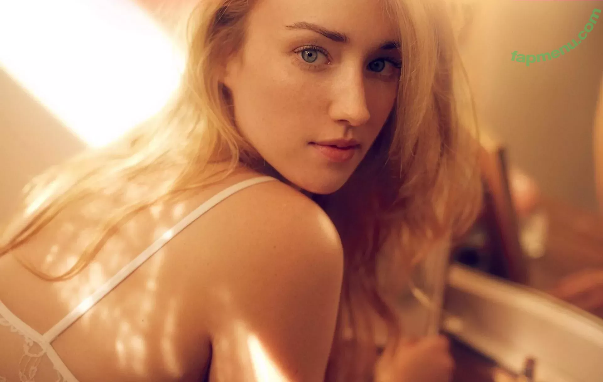 Ashley Johnson nude photo #0007 (ashleyjohnson789709 / ashleythejohnson / thevulcansalute)