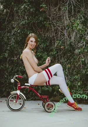 Ashley Lane / ashleylanexxx / priebusss nude photo #1876