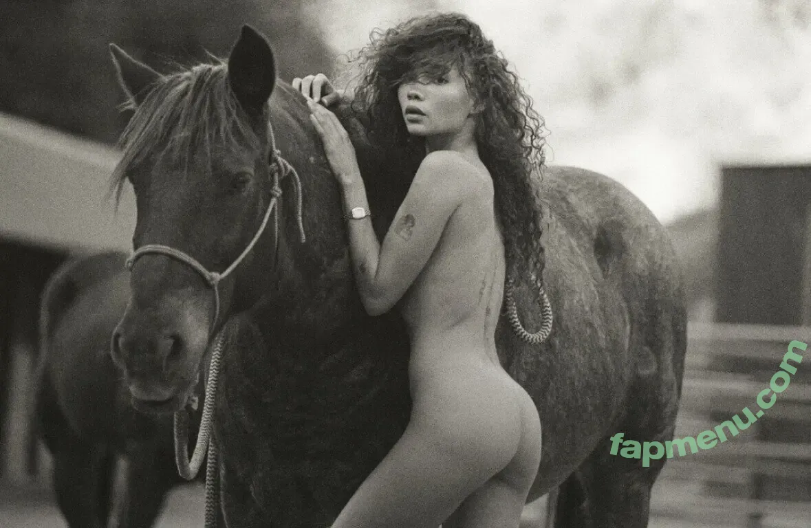 Ashley Moore nude photo #0055 (ashleeyyhooee / ashley_moore_)