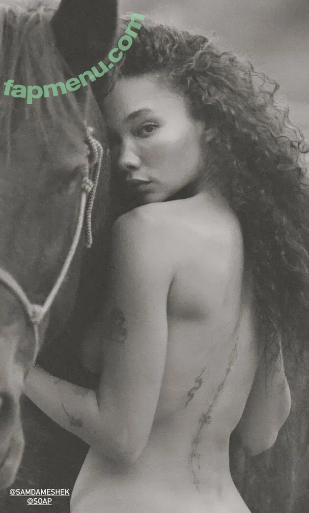 Ashley Moore nude photo #0056 (ashleeyyhooee / ashley_moore_)