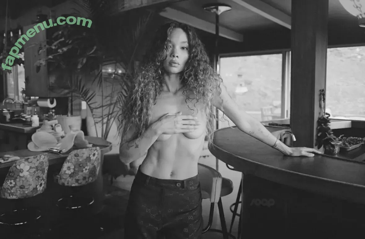 Ashley Moore nude photo #0060 (ashleeyyhooee / ashley_moore_)