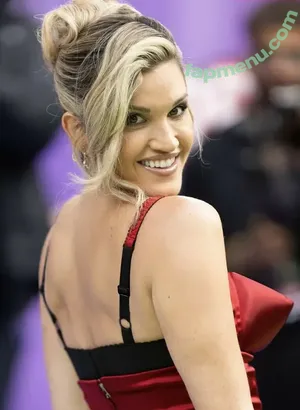 Ashley Roberts / Pussycat Doll / iamashleyroberts / robertsseann2 nude photo #1439
