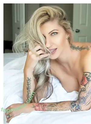  nude photo #0002