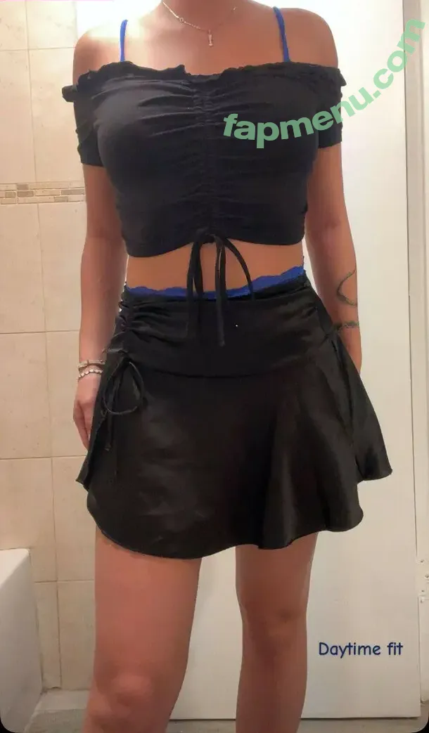 Ashleyluv101 nude photo #0004 (lbootyluv)