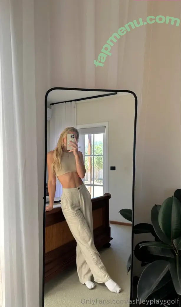 ashleyplaysgolf nude photo #0003 (ashleyplaysgolf)