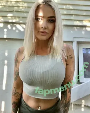 ashleywolfx / ashleywolfxo nude photo #0058