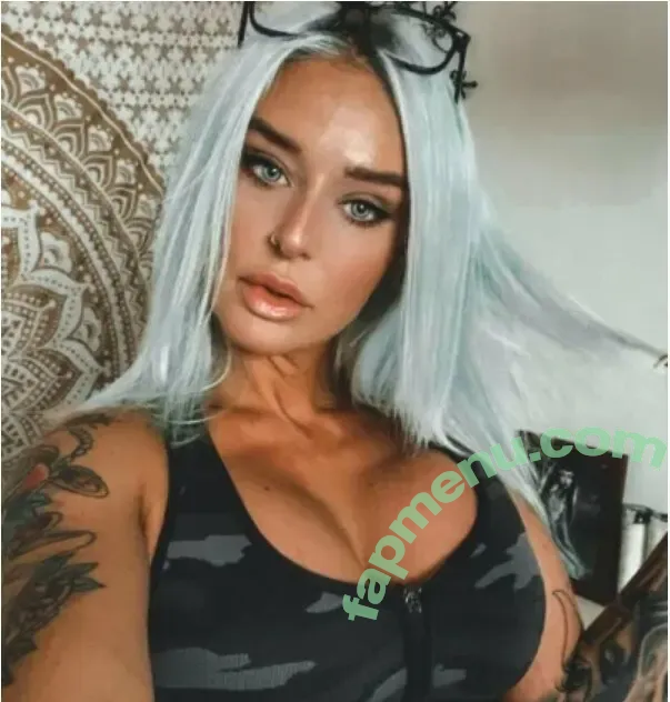 ashleywolfx nude photo #0038 (ashleywolfxo)