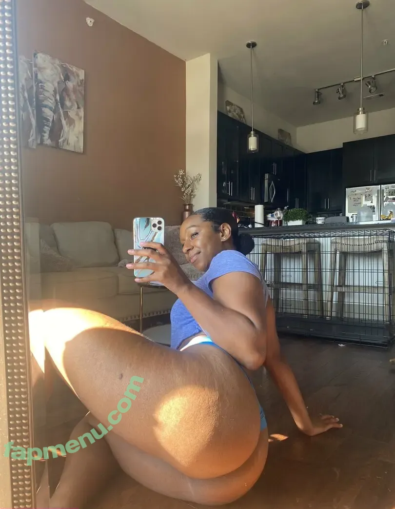 Ashli Nychole nude photo #0002 (ashleyn1chole / ashlinychole)