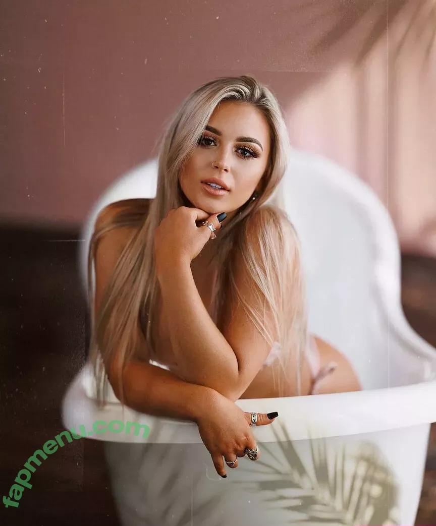 Ashlyn Sharp nude photo #0845 (blondie_ashlynnn)