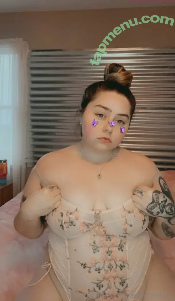 ashlyndakota nude photo #0010 (ashlyndakota111)