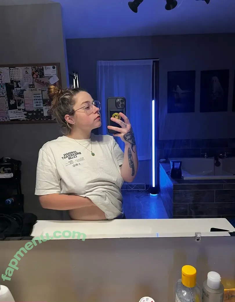 ashlyndakota nude photo #0013 (ashlyndakota111)