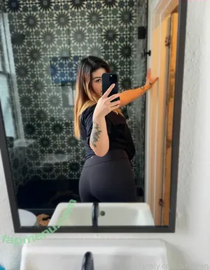 Ashlynn Arias / ashlynn / ashlynnarias nude photo #0008
