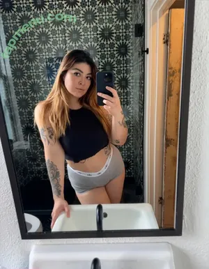 Ashlynn Arias / ashlynn / ashlynnarias nude photo #0020