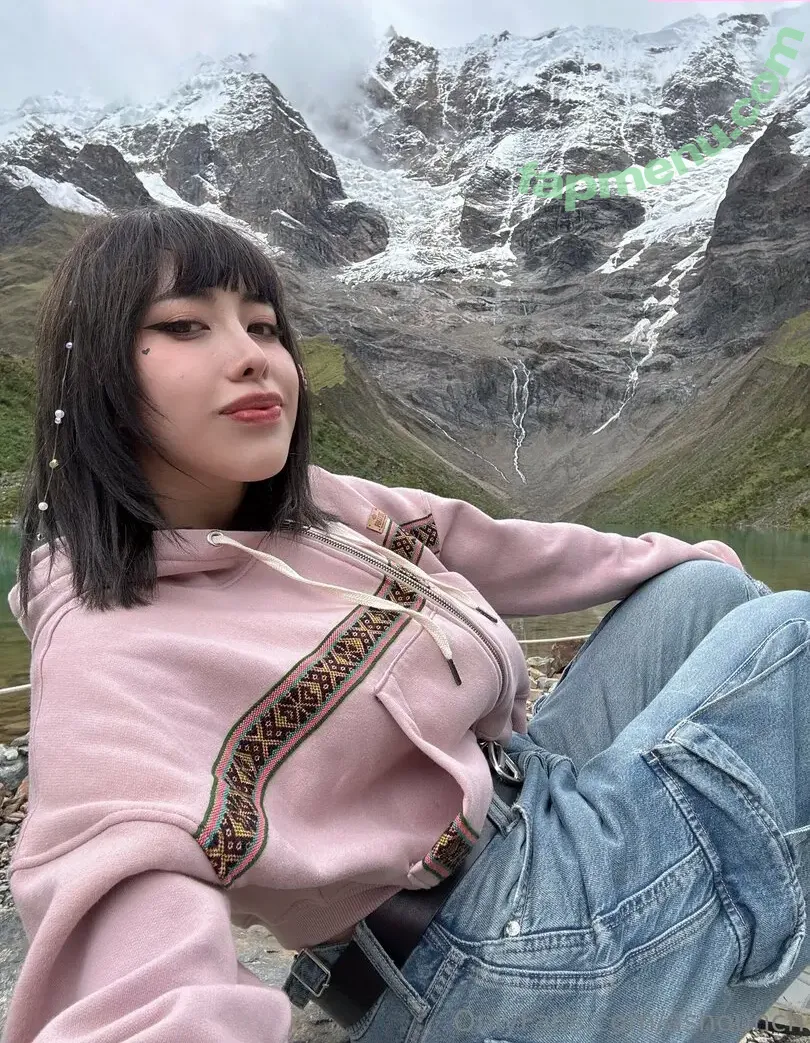 ashounch nude photo #0025 (ashounch)