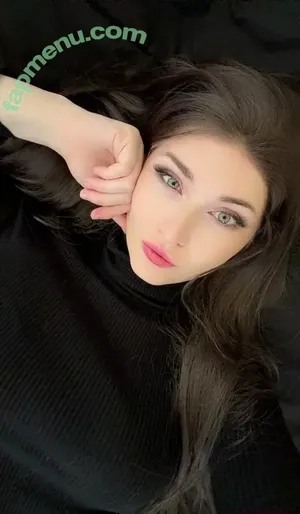 ashtonbirdie nude photo #0046