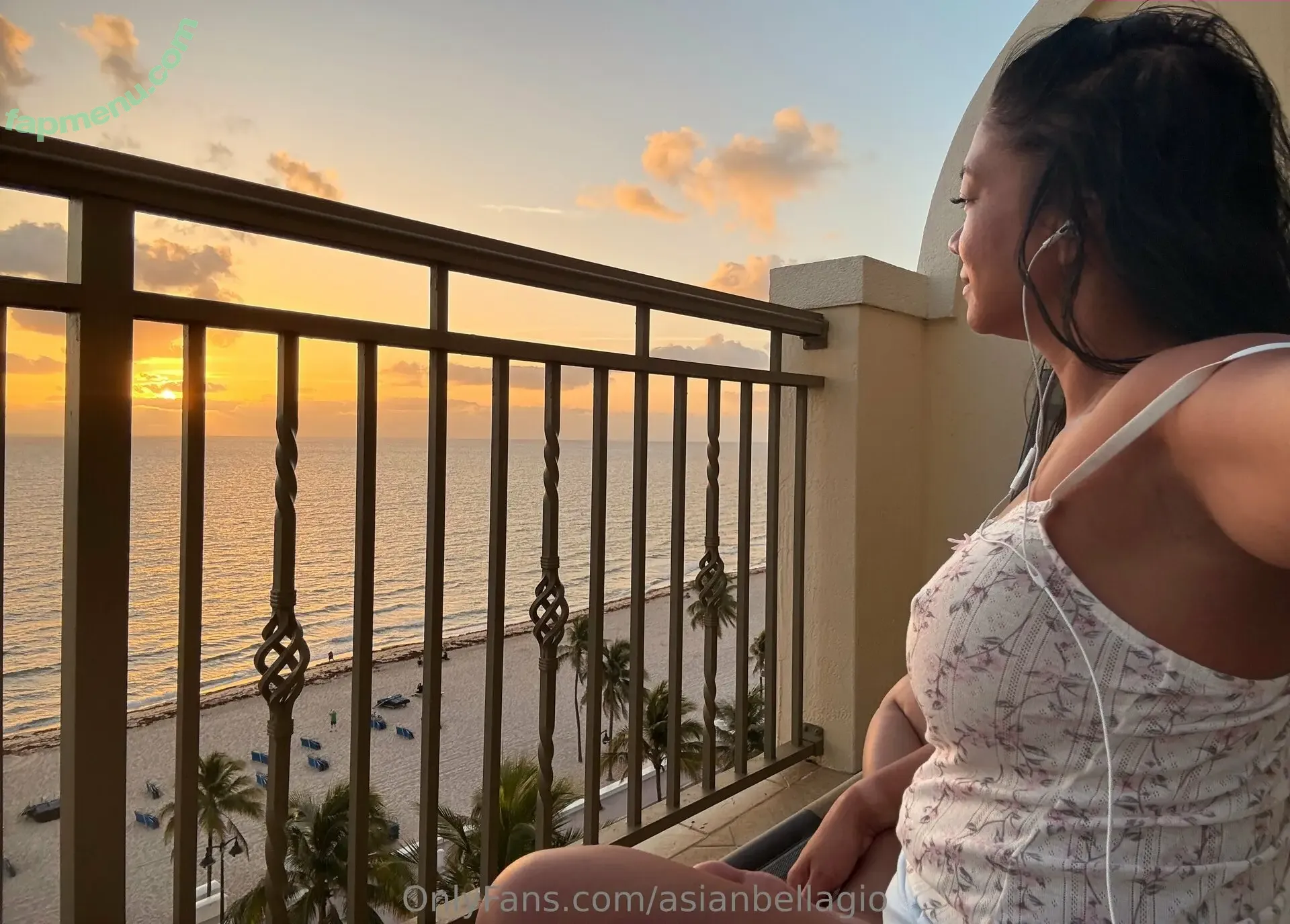 Asianbellagio nude photo #0046 (Asianbellagio)