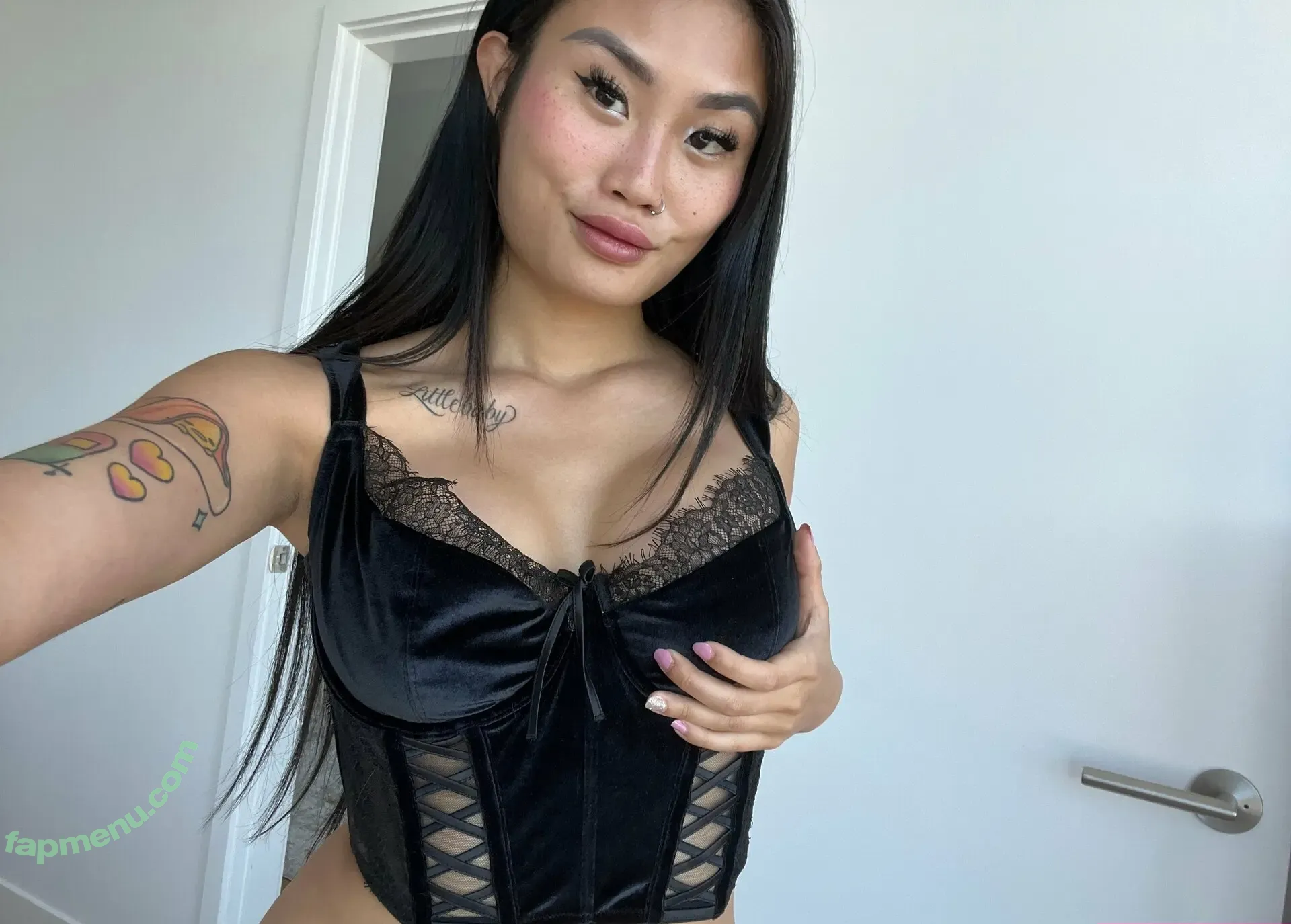 asianlolatessa nude photo #0128 (asialolathedrug)