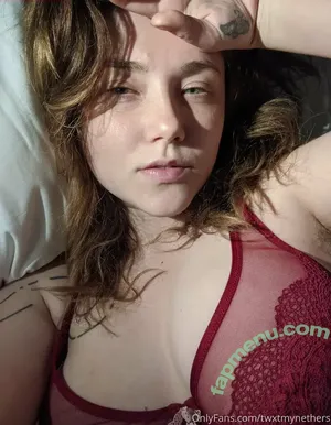 askkayleefrye / twxtmynethers nude photo #0012