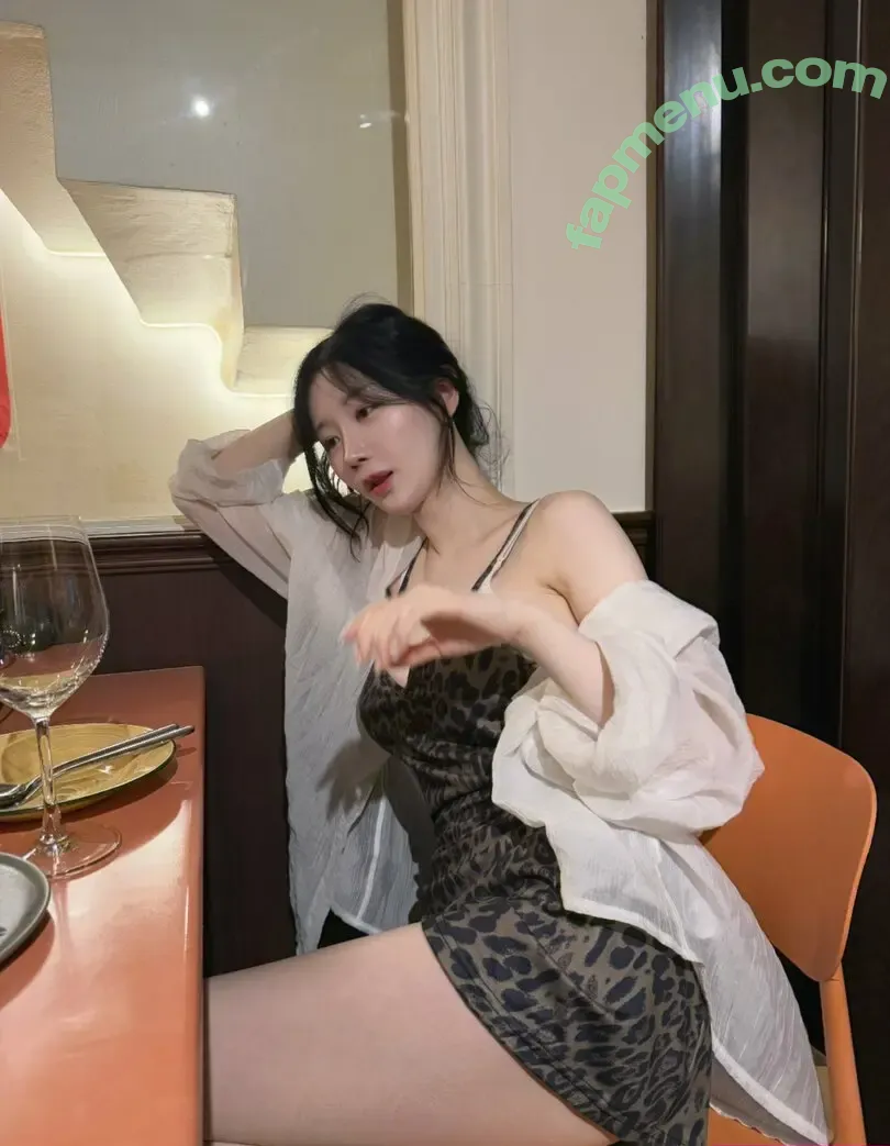 asuna nude photo #0259 (babyasuna / ditesuna / seoulasuna)