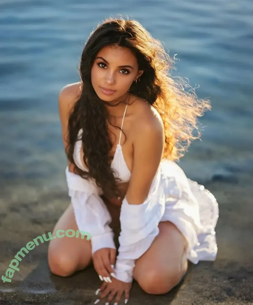 at.rachel rachel delgado nude photo #0001 (at.racheld)