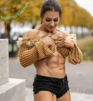 Athenemusclegoddess / Natasha_broegger / athenemuscle nude photo #0026