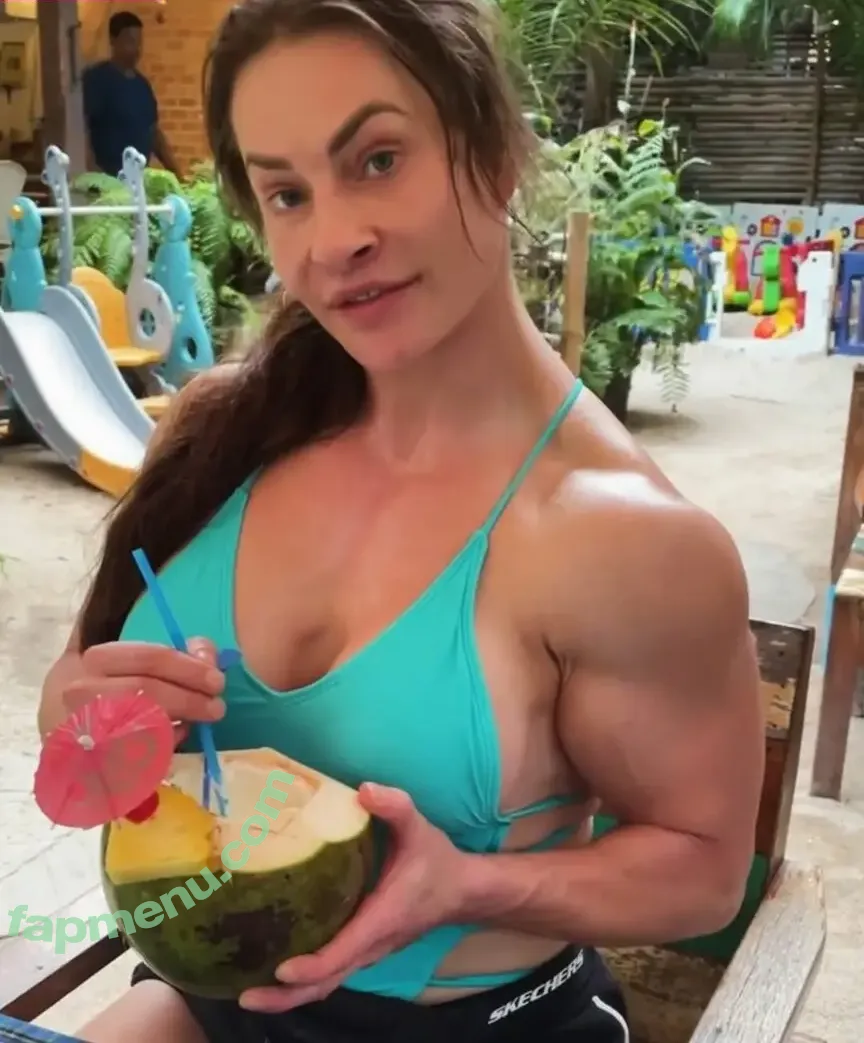 Athenemusclegoddess nude photo #0018 (Natasha_broegger / athenemuscle)
