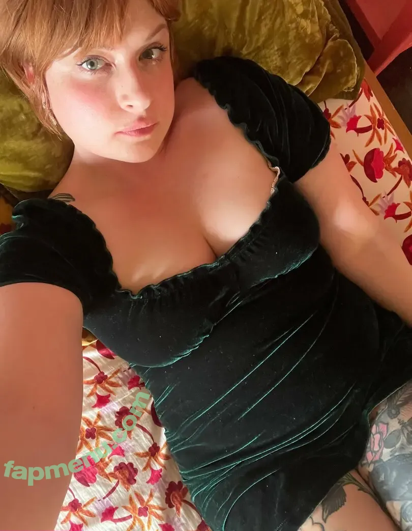 audraobscura nude photo #0096 (redobscura)
