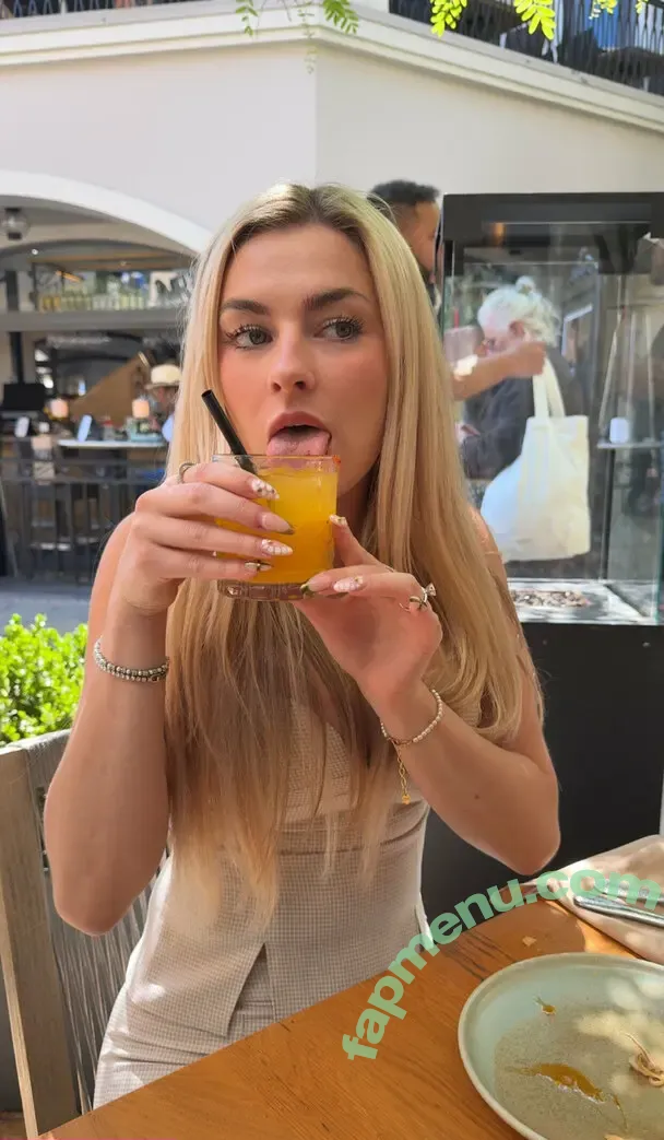 audreyholt nude photo #0002 (audreyholt_)