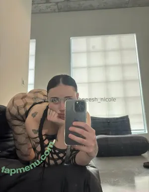 Auhneesh Nicole / anijnicole / auhneesh_nicole / auhneeshnicolevip / thuggers_world nude photo #0133