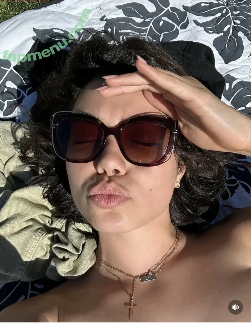 Aulii Cravalho nude photo #0208 (AuliiCravalho / Auli’i Cravalho)